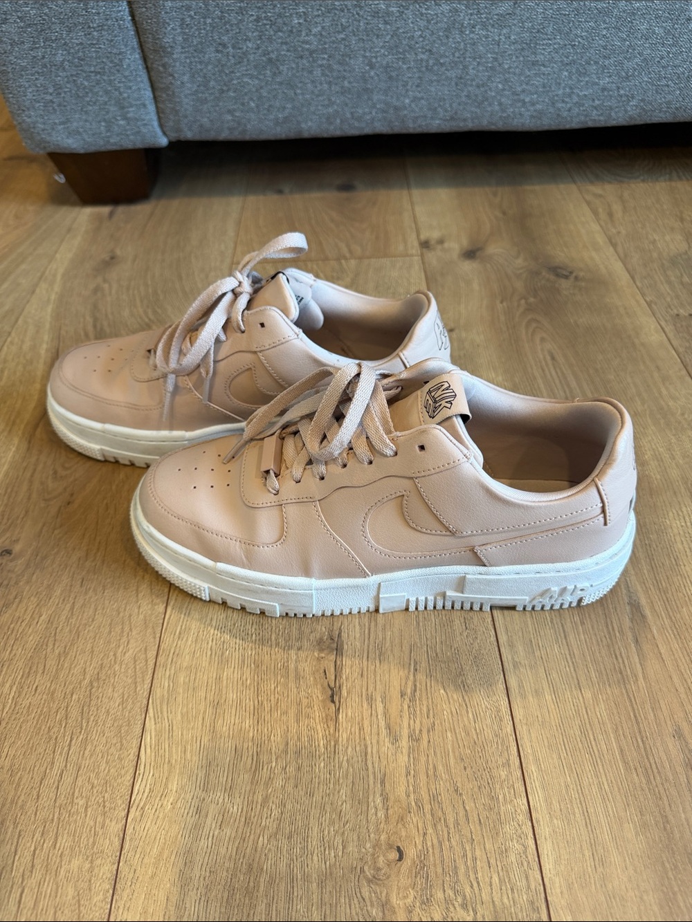 Nike Air Force pixel - pink women’s size 11